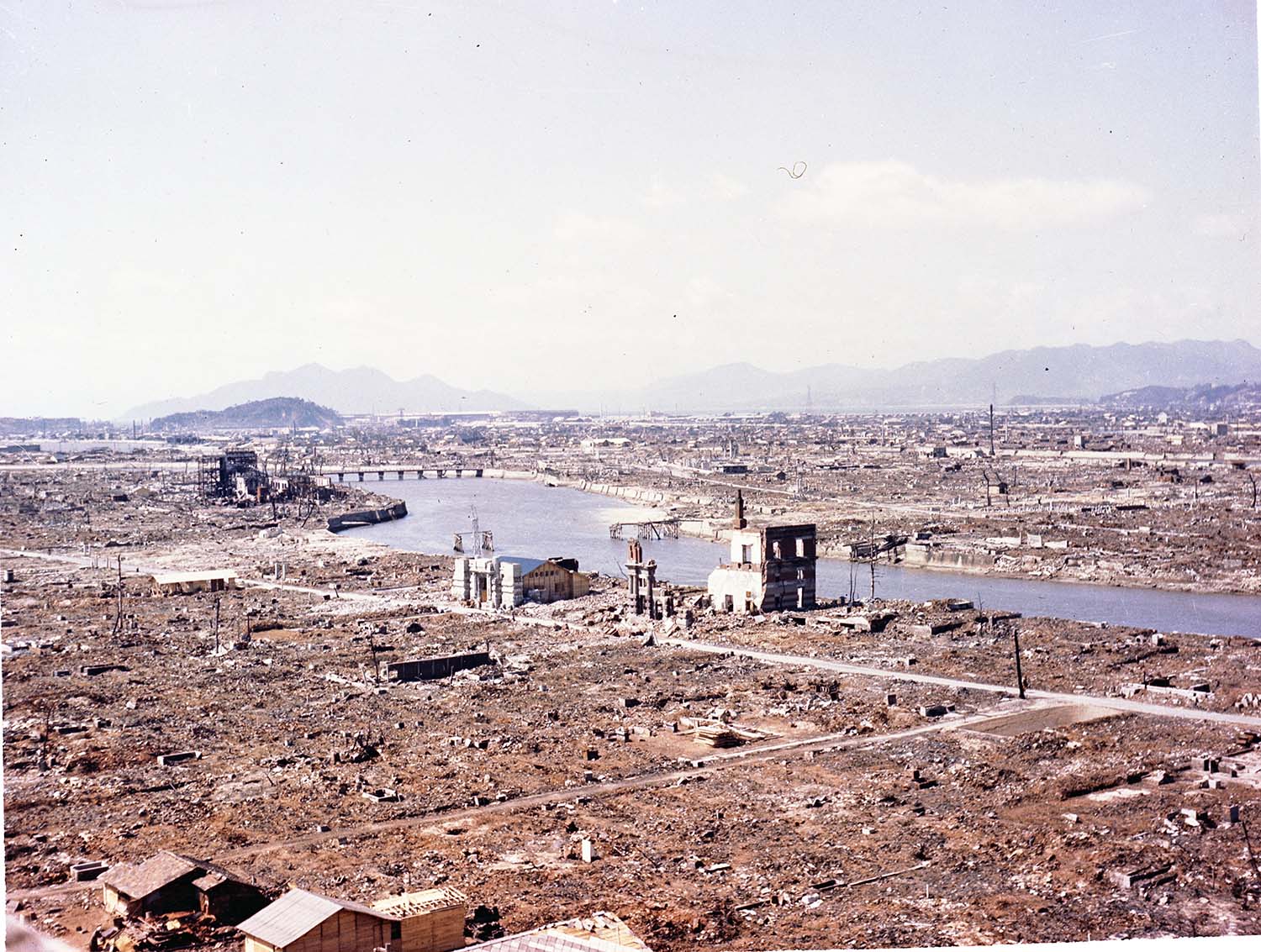 hiroshima-after-atomic-bomb-color-148728174.jpg