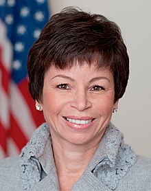 220px-Valerie_Jarrett_official_portrait_small.jpg