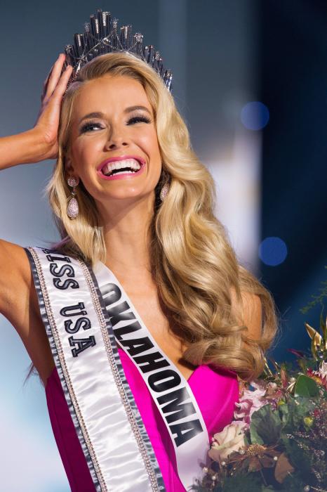 Miss-Oklahoma-Olivia-Jordan-is-crowned-Miss-USA-2015.jpg