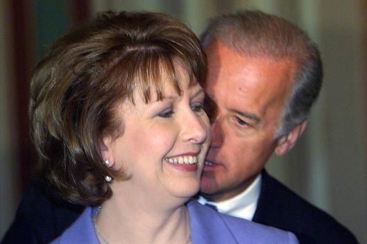 17-joe-biden-mary-mcaleese.w529.h352.jpg