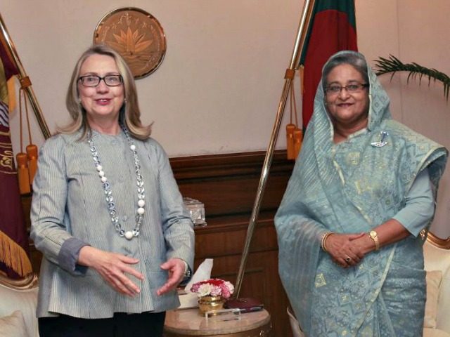 Hillary-PM-Bangledesh-Reuters-640x480.jpg